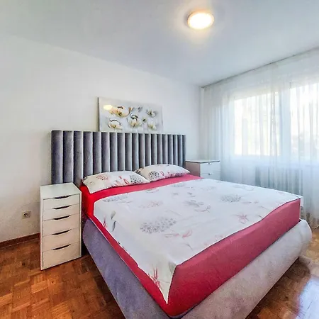 Noemi By Interhome Apartamento *