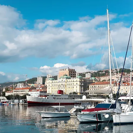 Apartment Noemi By Interhome *