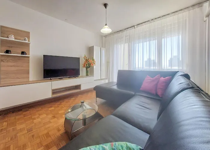 Noemi By Interhome Apartment Rijeka