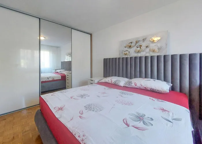 Noemi By Interhome Apartman Fiume